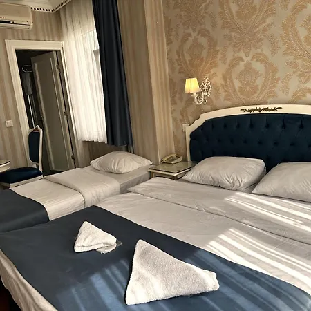 Alyon Hotel 3*